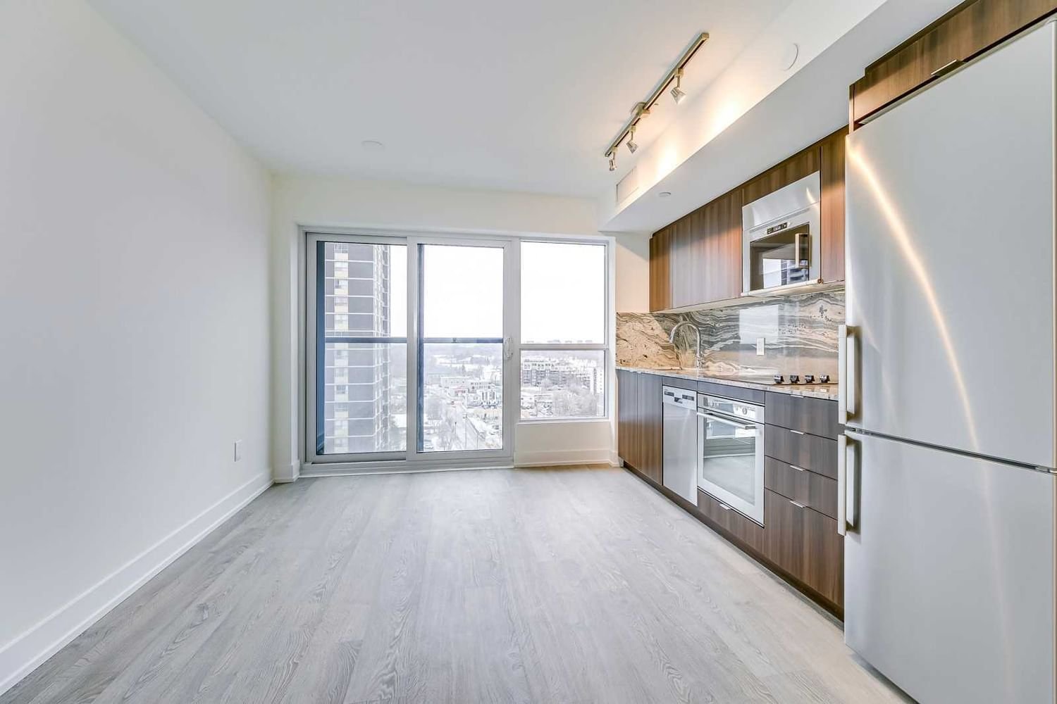 5 Mabelle Ave, unit 1634 for sale - image #13