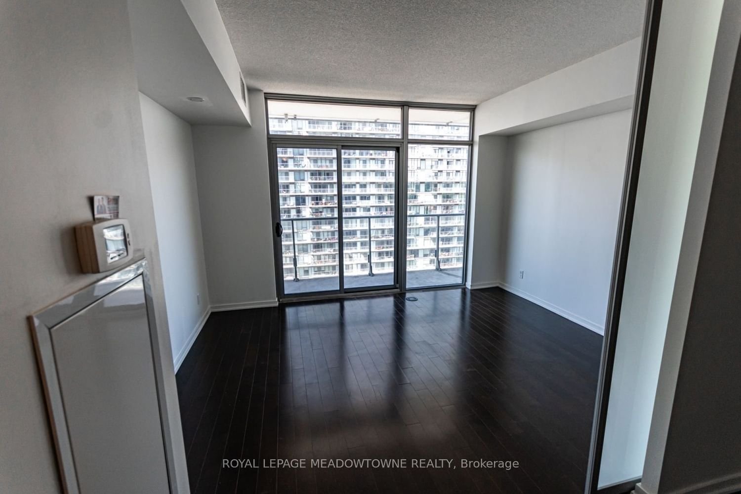 103 The Queensway, unit 1106 for rent - image #5