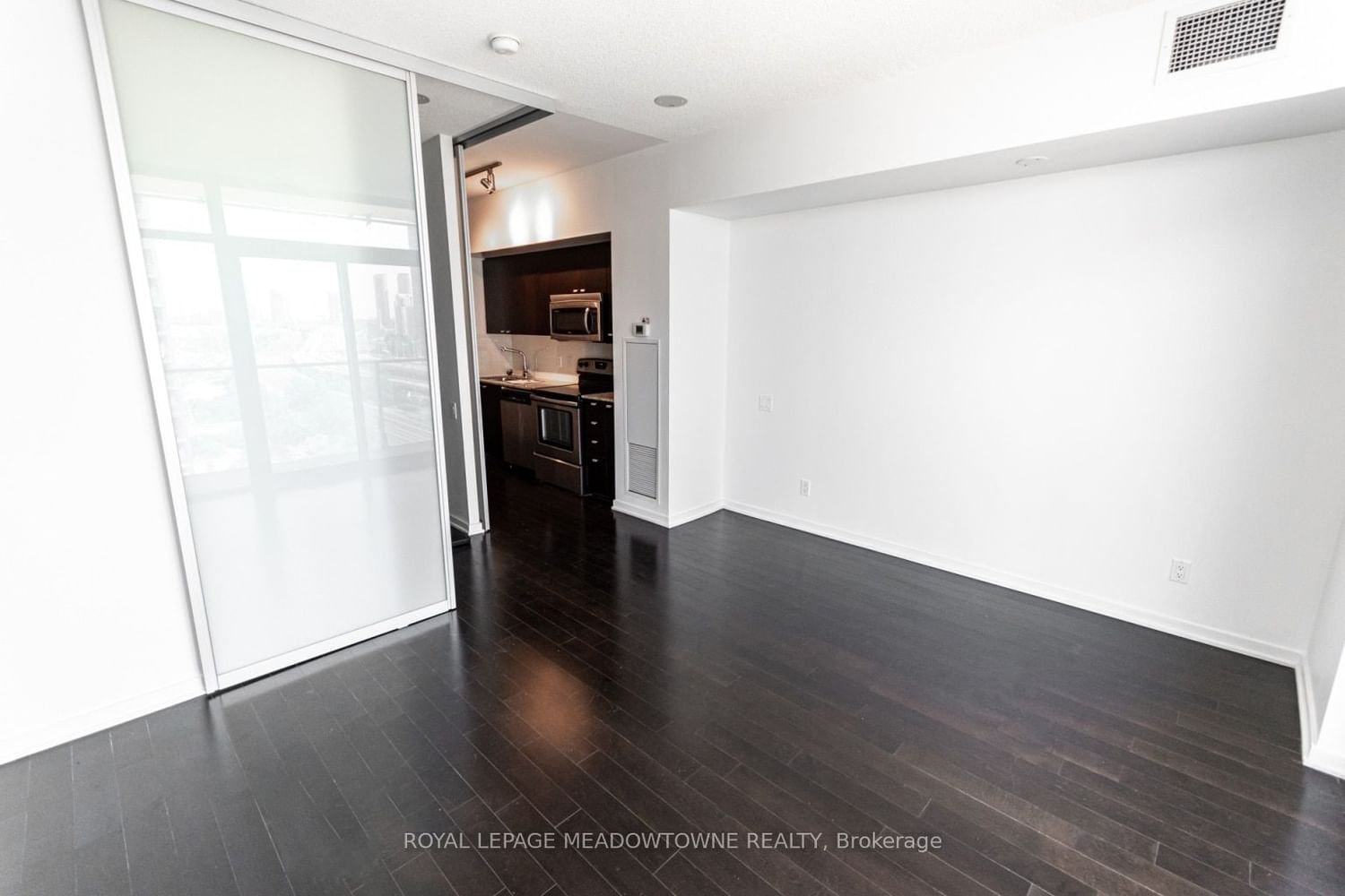 103 The Queensway, unit 1106 for rent - image #7