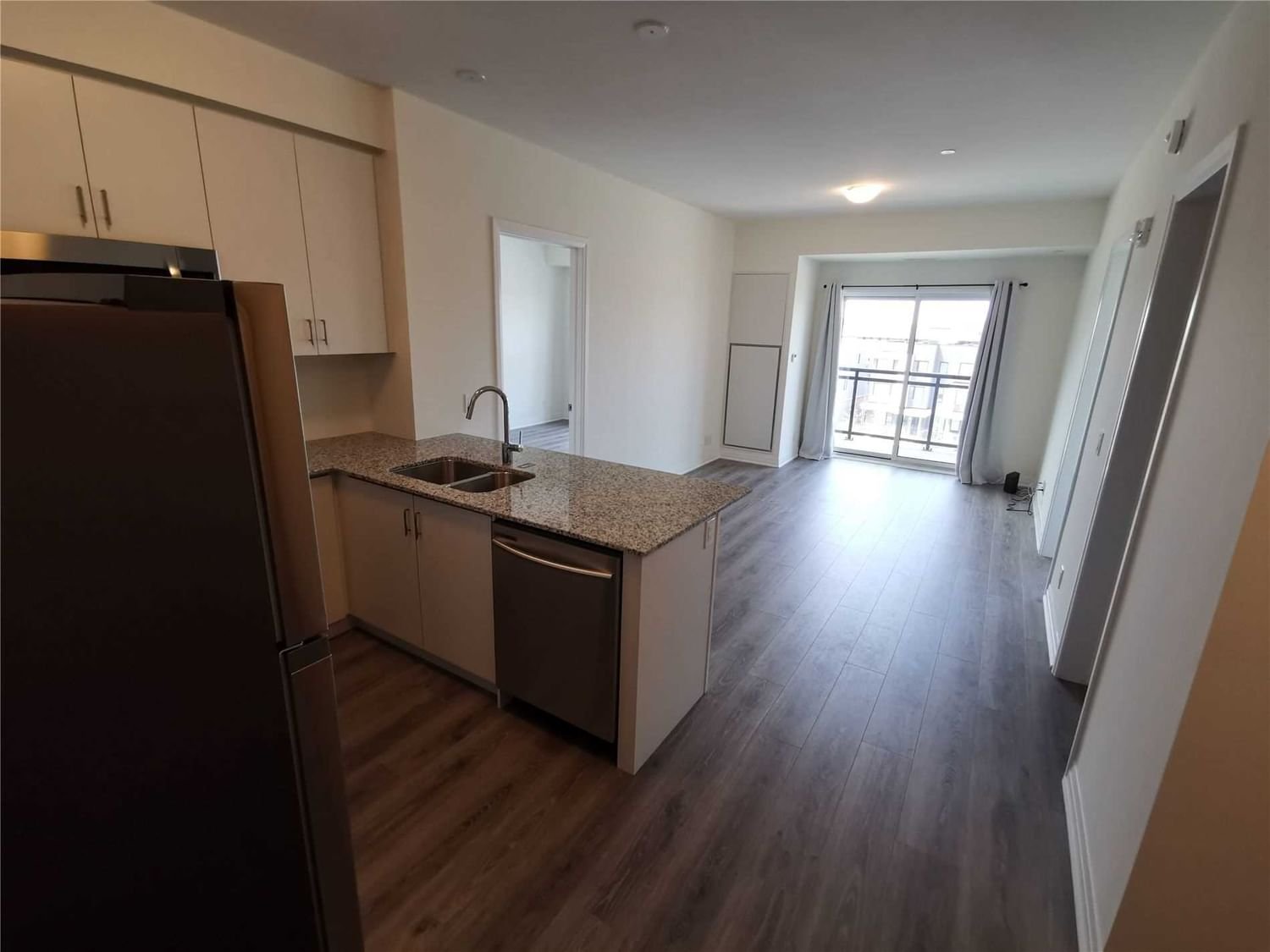 128 Grovewood Common, unit 406 for rent - image #2
