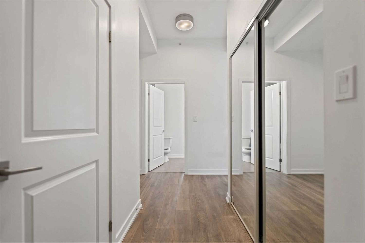 4040 Upper Middle Rd, unit 114 for sale - image #8