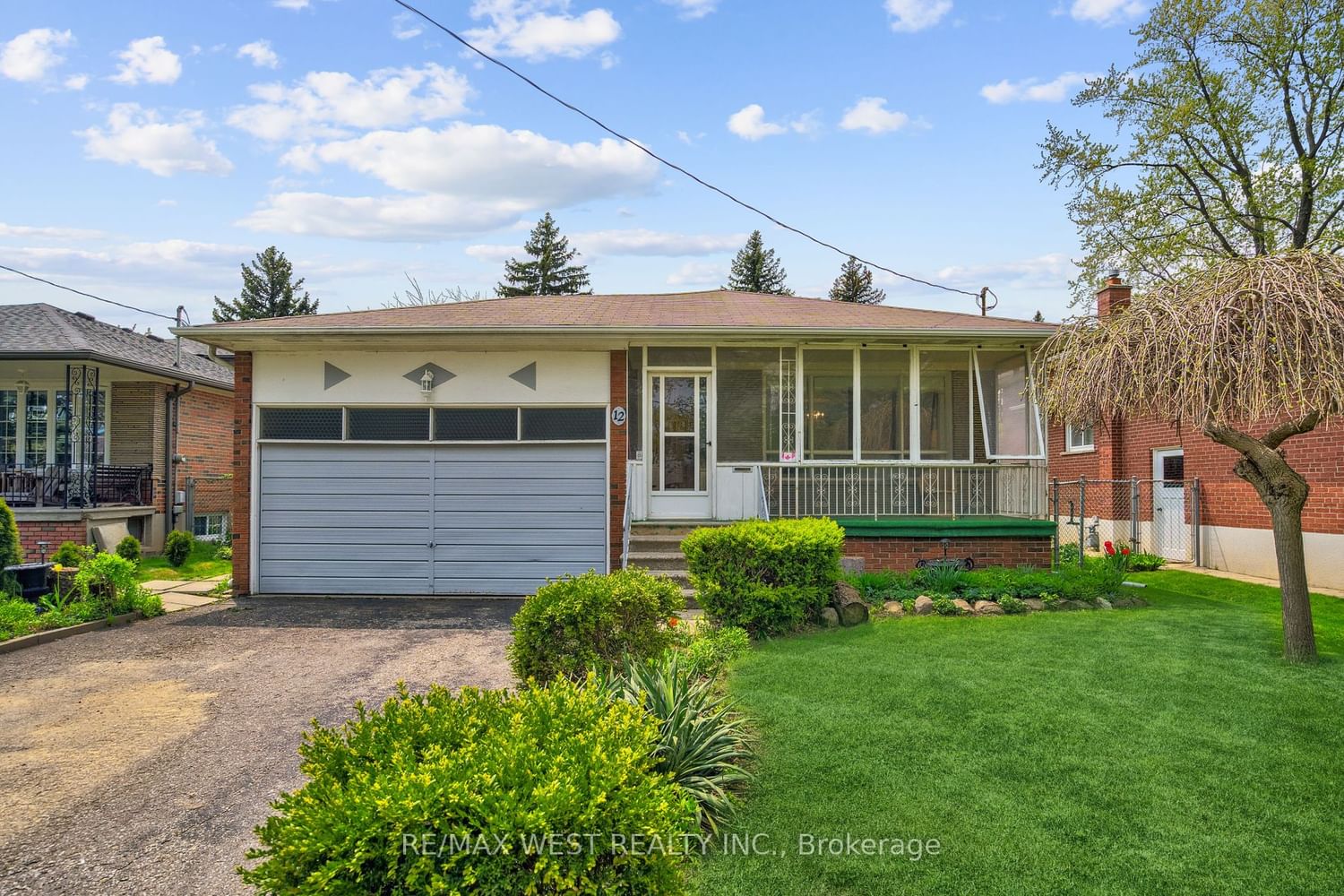 12 Elmcrest Rd | 3 Beds | 2 Baths