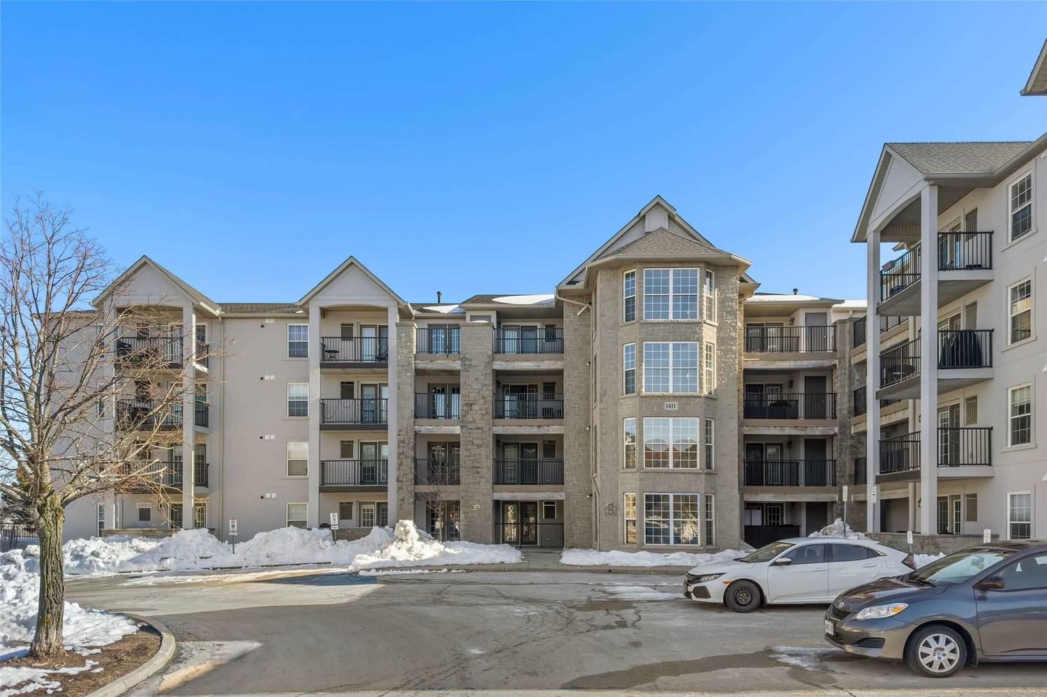 1411 Walker's Line | Wedgewood Condominiums lll | 1 Bed | 1 Bath | Unit ...