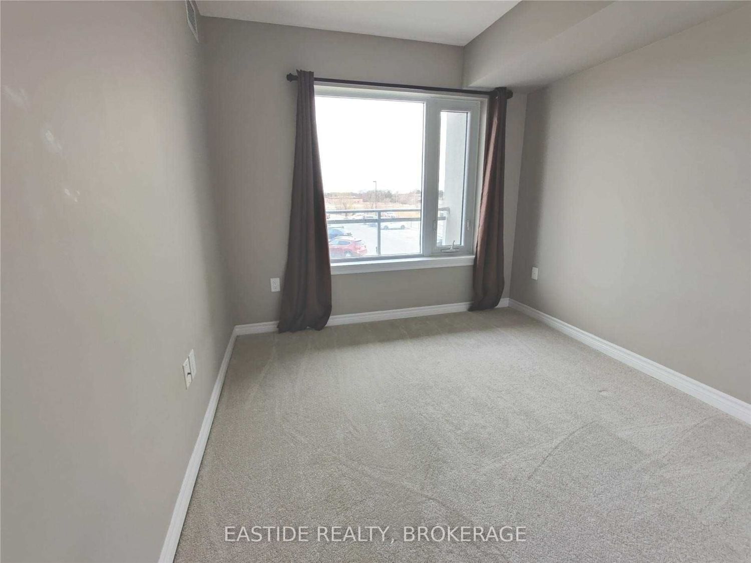 716 Main St E, unit 206 for rent in Downtown Milton - image #5