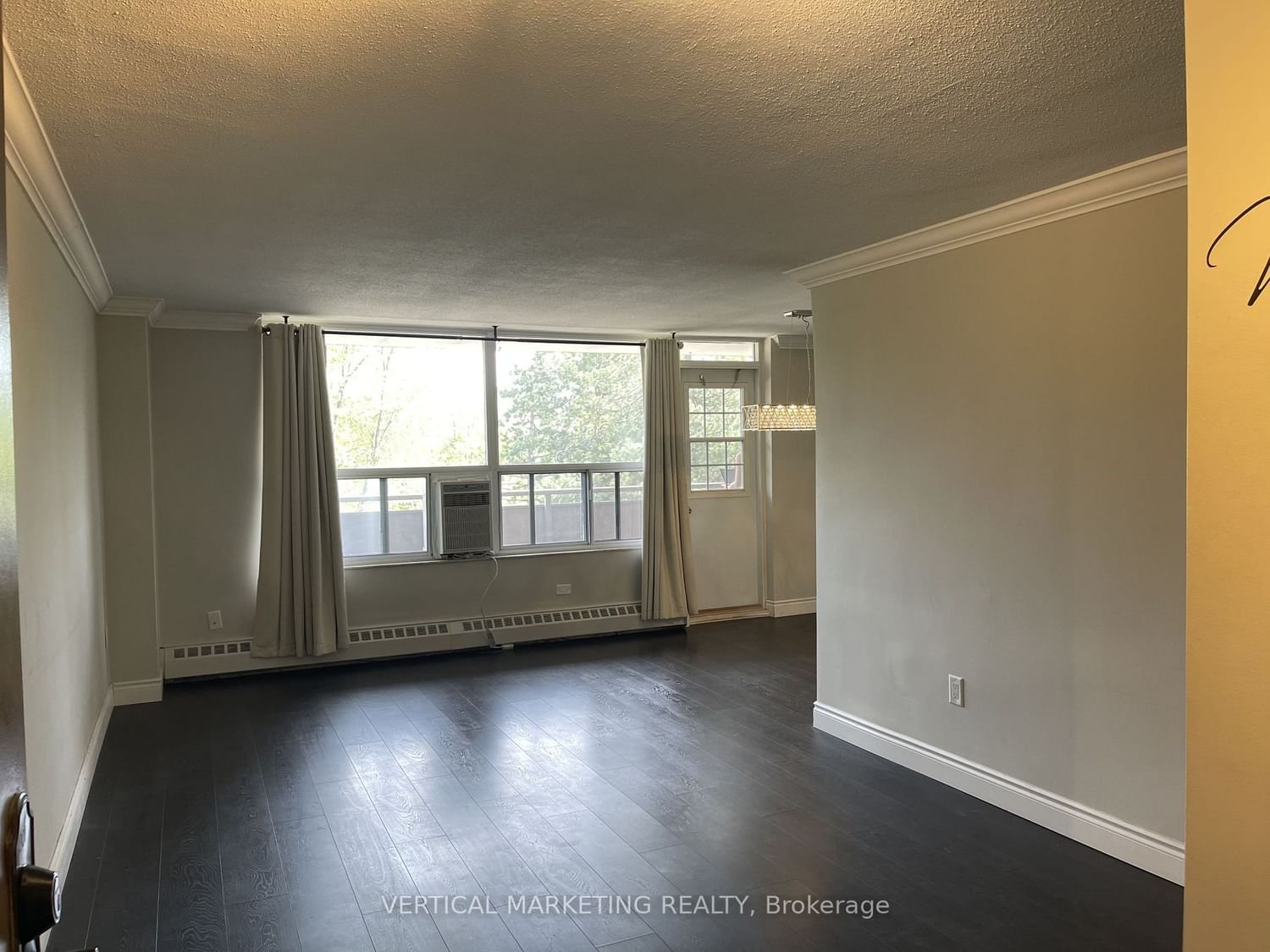 3120 Kirwin Ave, unit 301 for rent - image #3