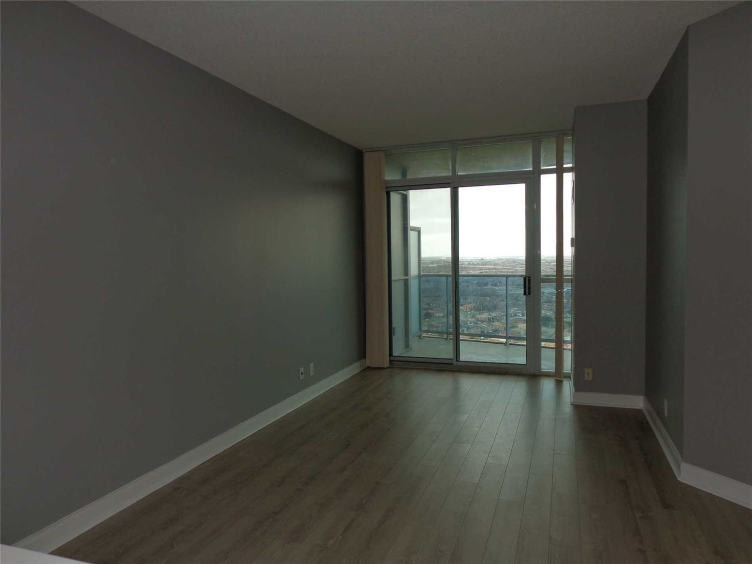 80 Absolute Ave, unit 3202 for rent - image #6