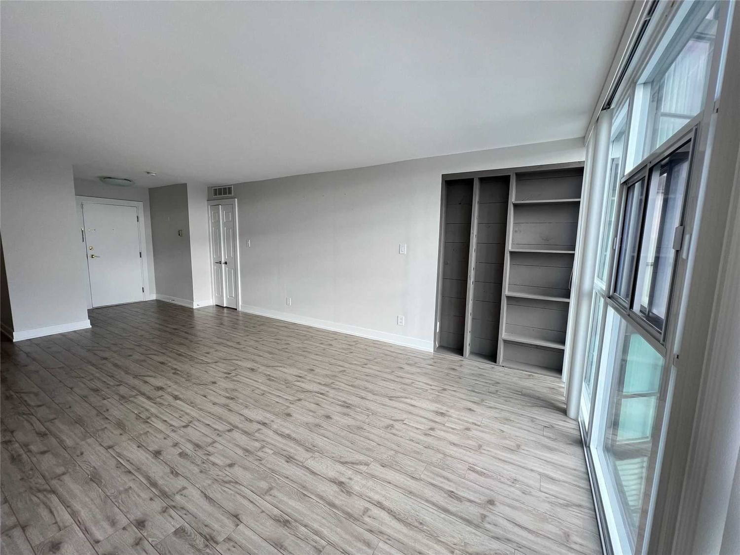 1360 Rathburn Rd E, unit 402 for sale in Rathwood | Rockwood Village - image #3