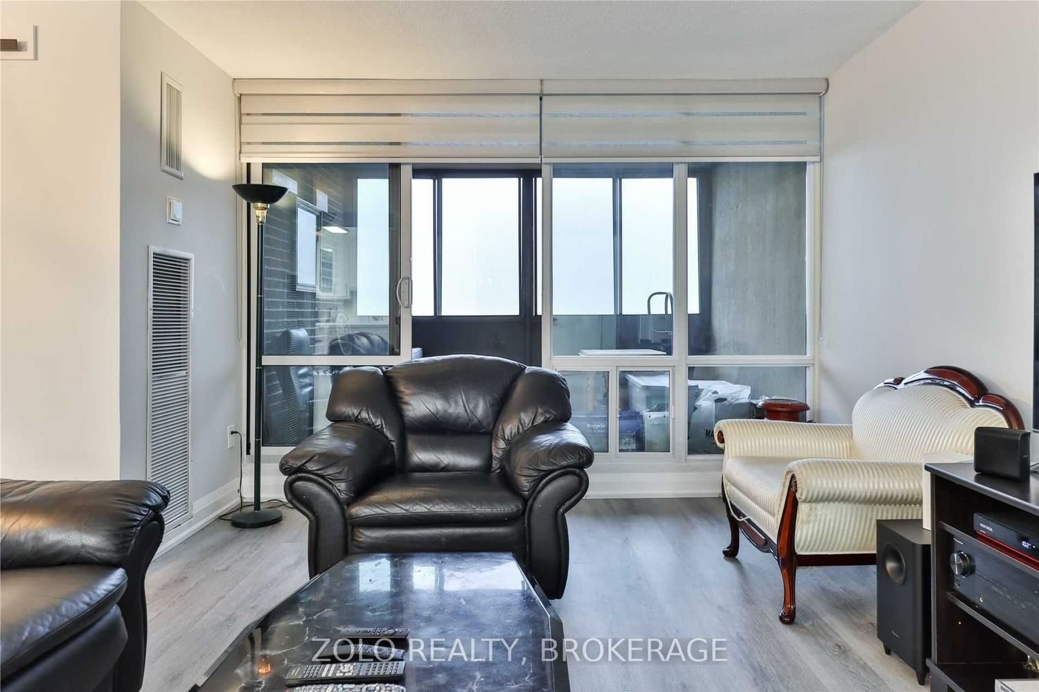 714 The West Mall N, unit 1201 for sale - image #32