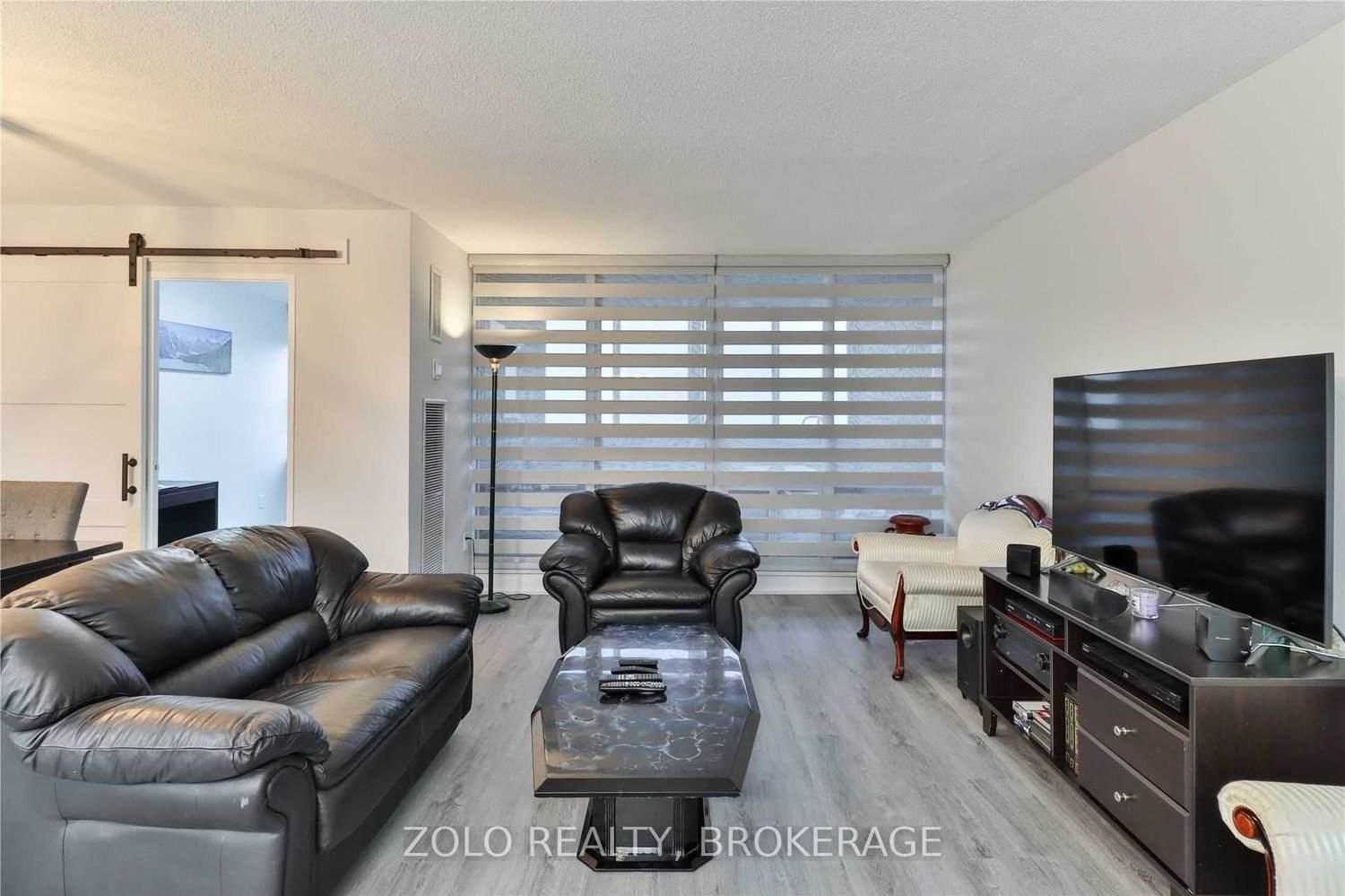 714 The West Mall N, unit 1201 for sale - image #6
