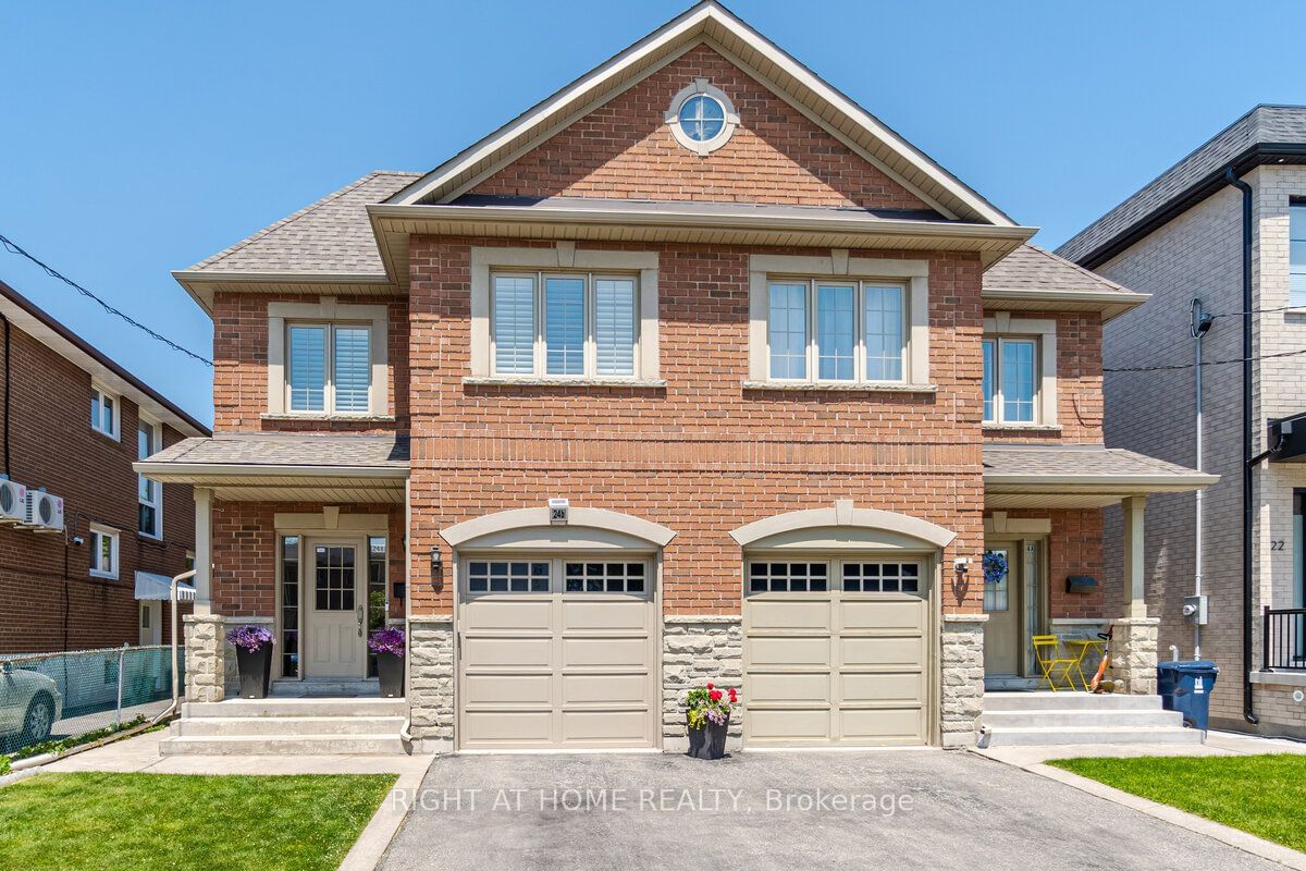 24B Jellicoe Ave | 4 Beds | 4 Baths