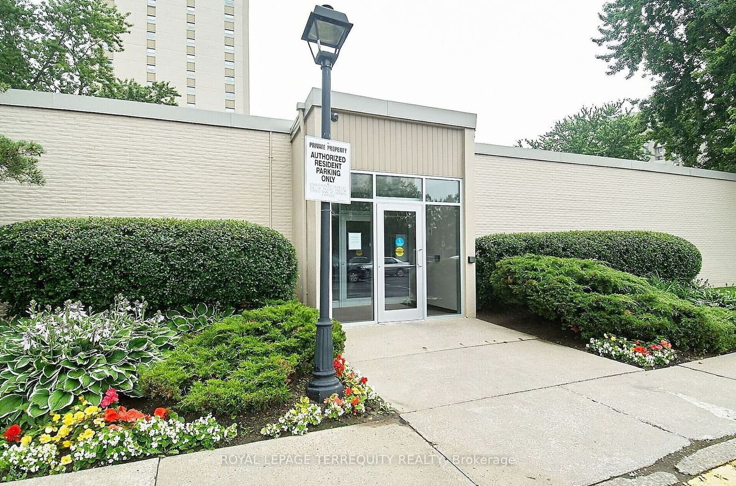 299 Mill Rd, unit 1109 for sale - image #28