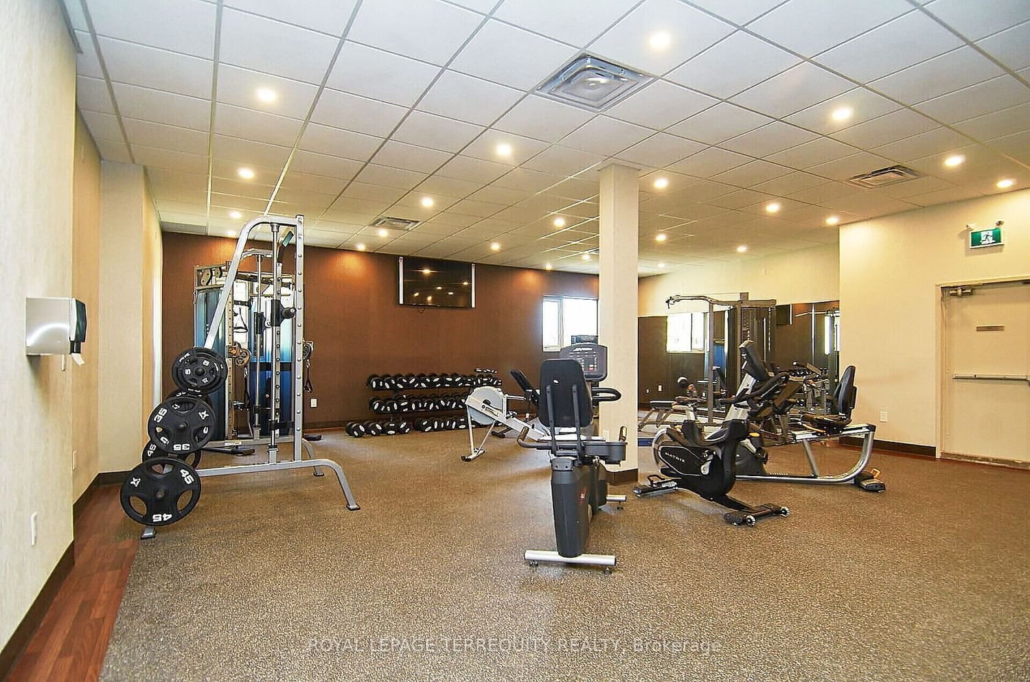 299 Mill Rd, unit 1109 for sale - image #31