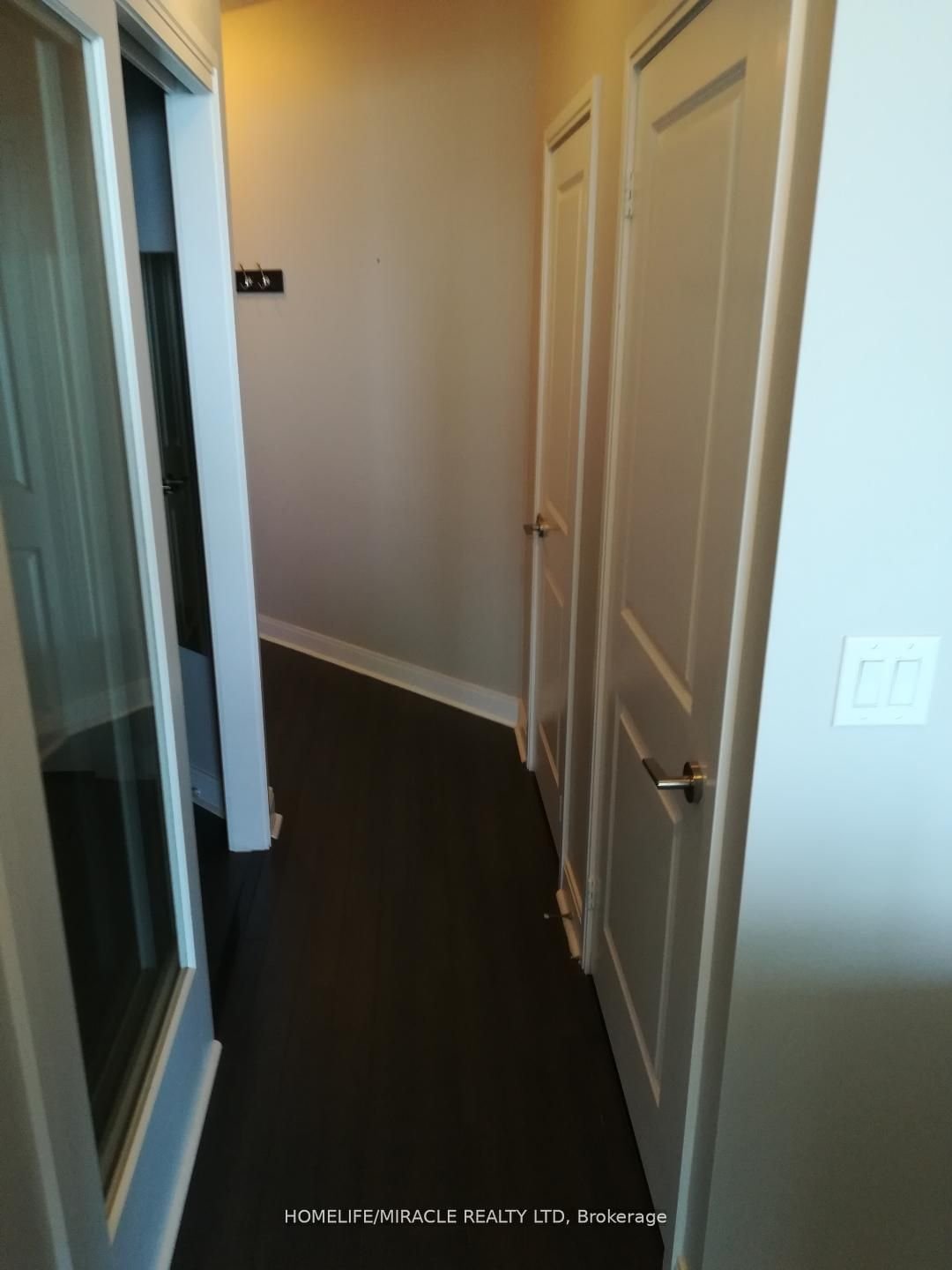 80 Absolute Ave, unit 2505 for rent - image #5