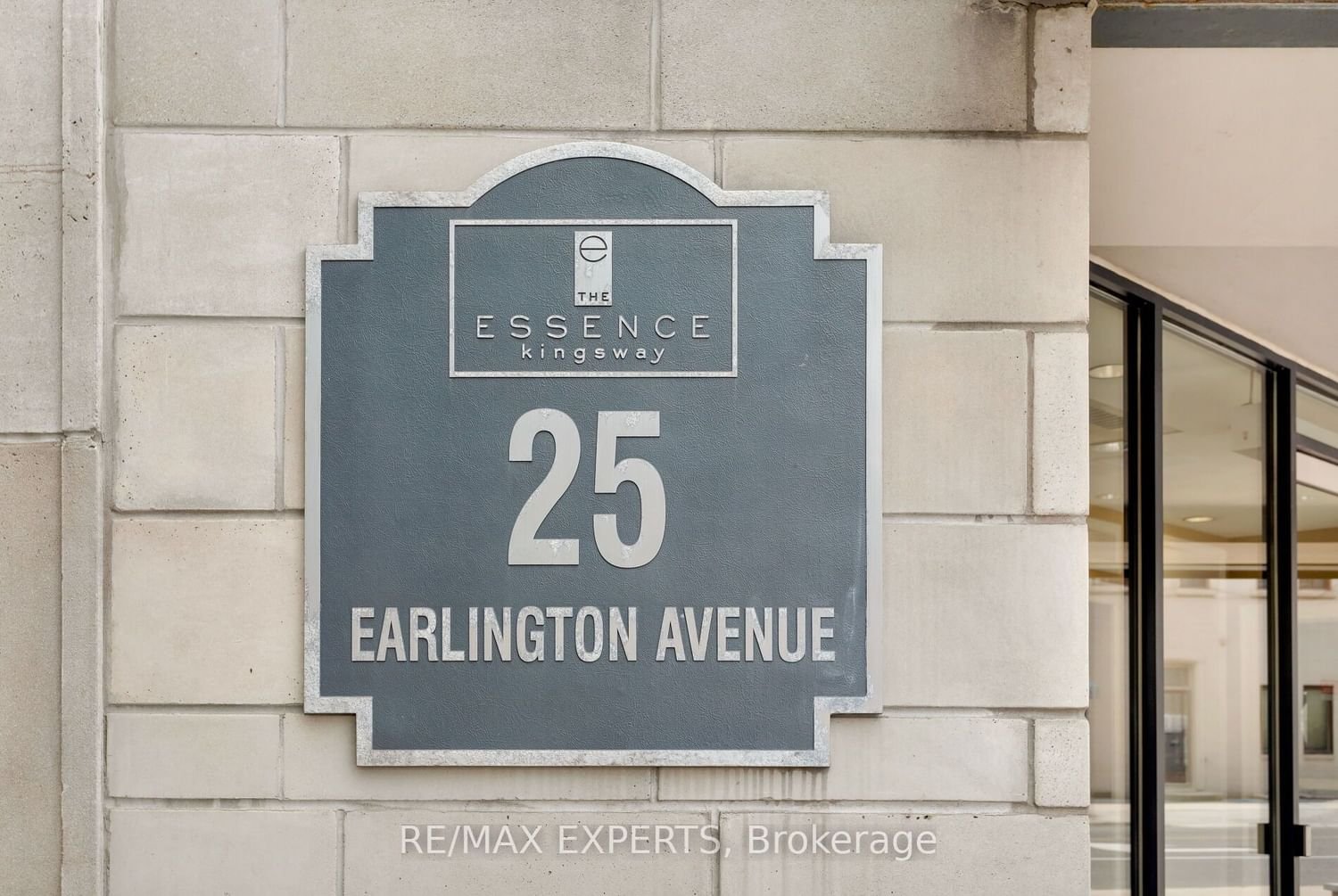25 Earlington Ave, unit 504 for sale - image #3