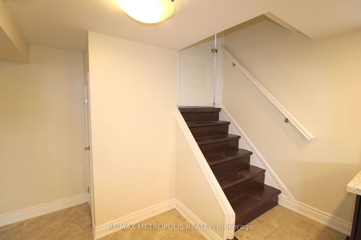 82 Lanyard Rd, unit basement for rent in Humbermede | Emery - image #2