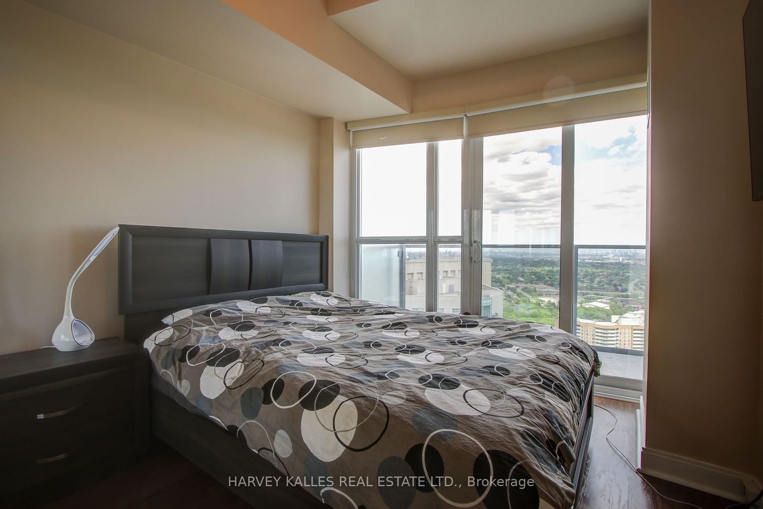60 Absolute Ave, unit 3401 for rent - image #12