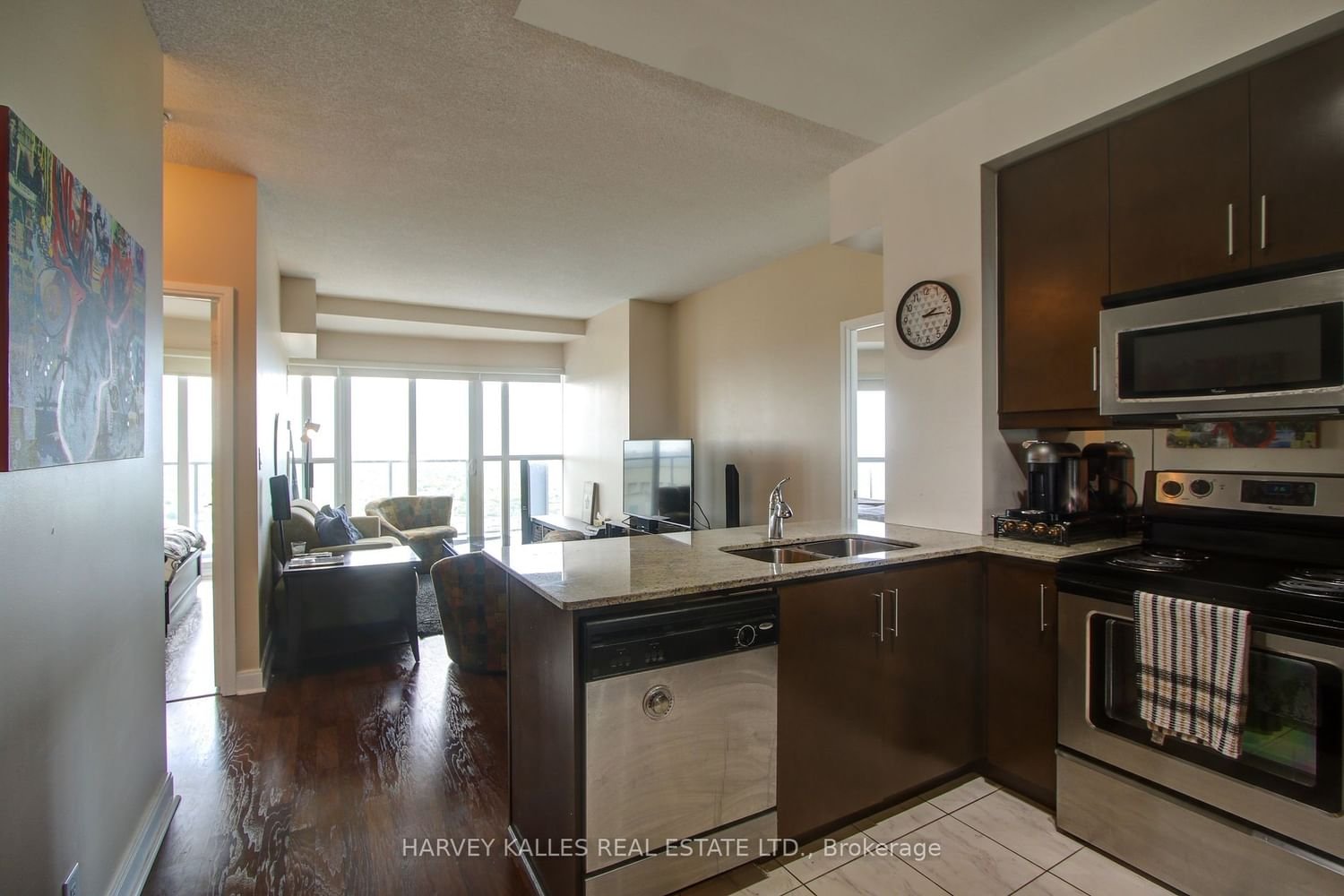 60 Absolute Ave, unit 3401 for rent - image #6