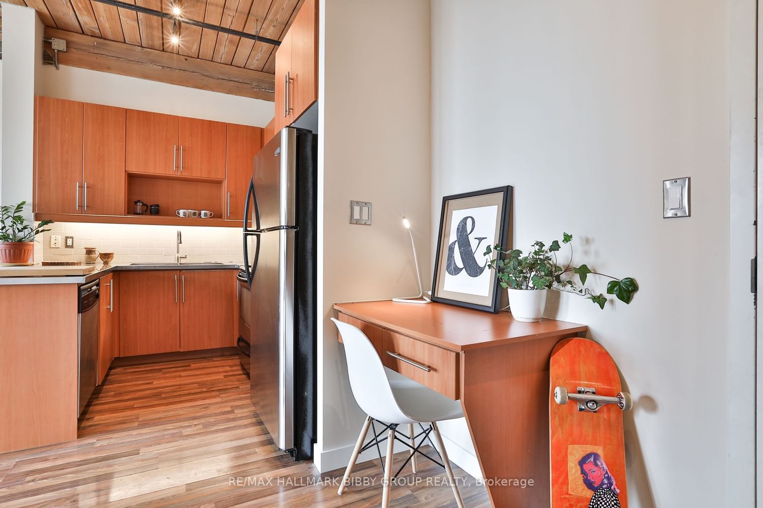 2154 Dundas St W, unit 306 for sale - image #10