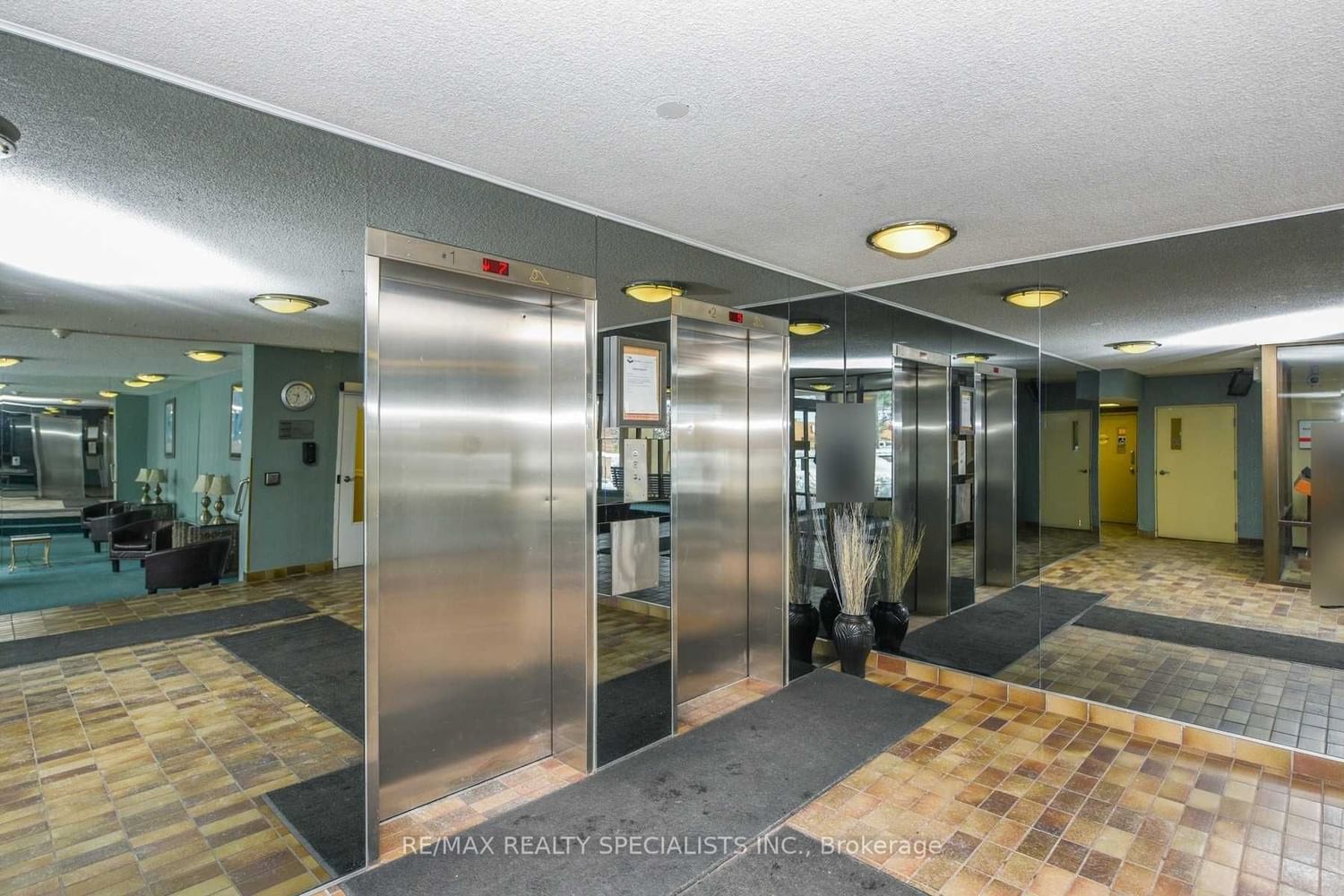 2929 Aquitaine Ave, unit 206 for rent in Meadowvale West - image #3