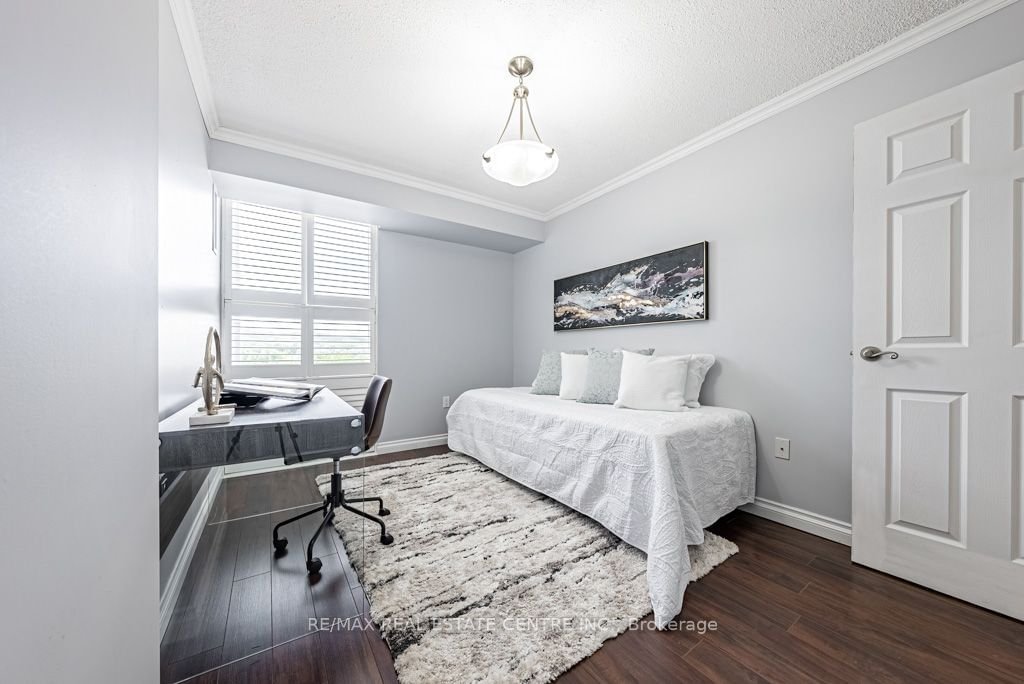 2055 Upper Middle Rd, unit 1009 for sale - image #16