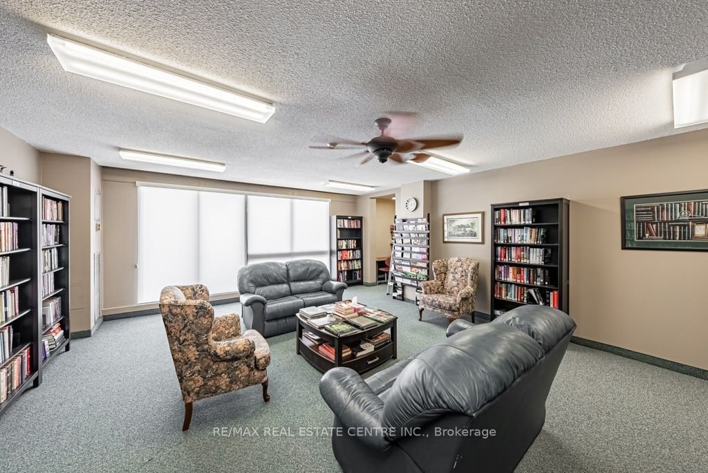 2055 Upper Middle Rd, unit 1009 for sale - image #24