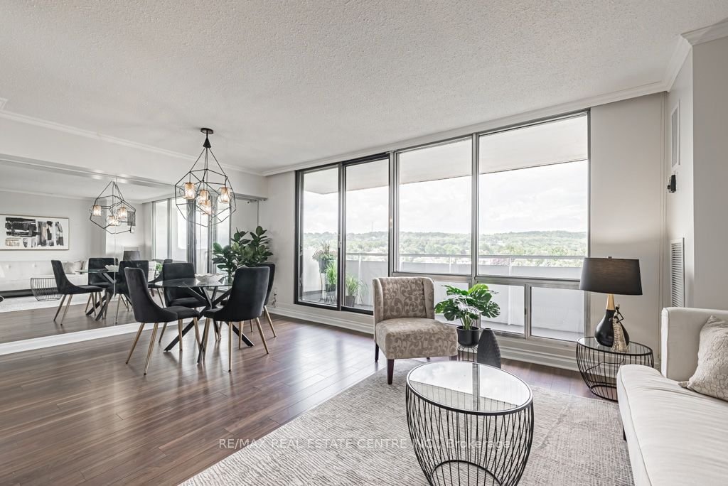 2055 Upper Middle Rd, unit 1009 for sale - image #8