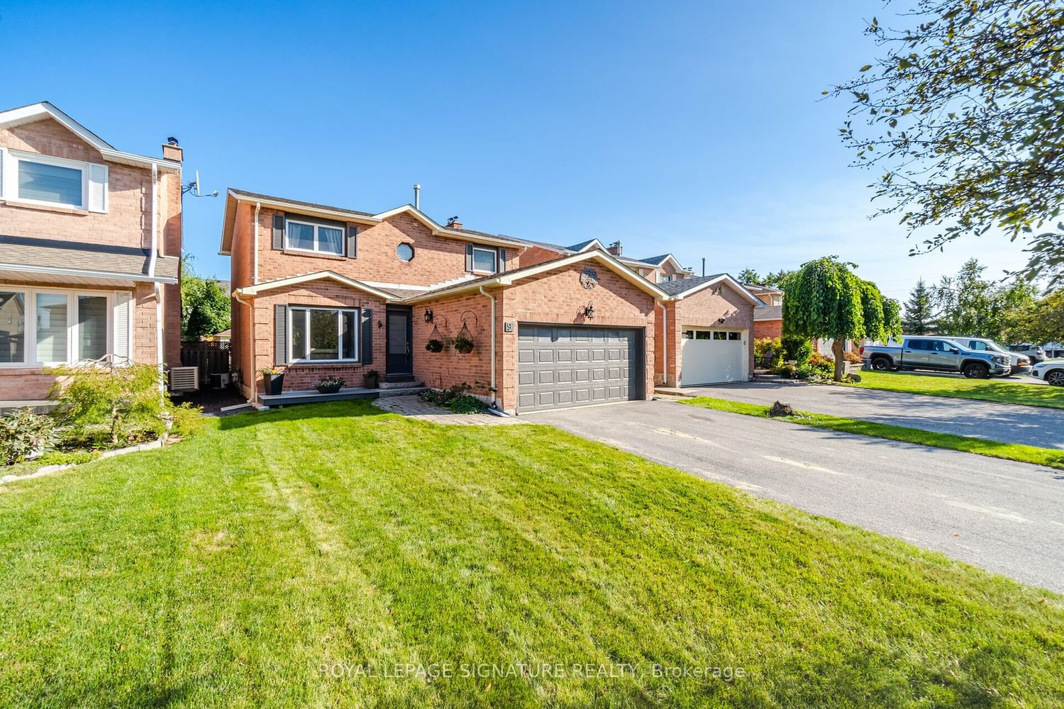 9 Fountainbridge Dr for sale in Bolton East - image #2