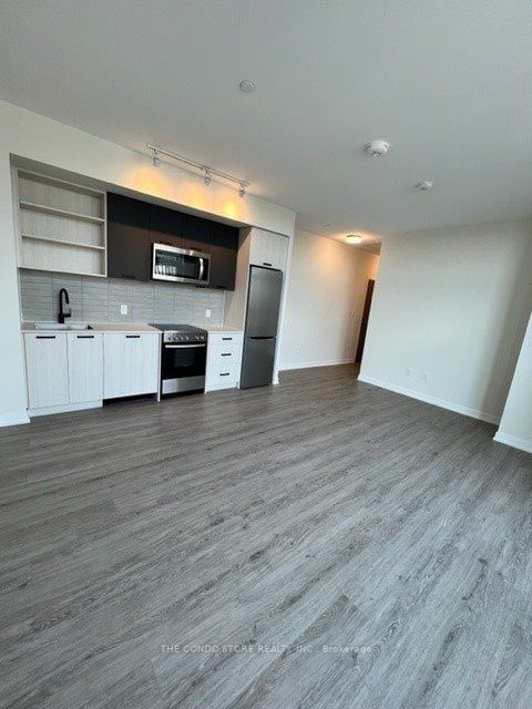 2300 St. Clair Ave W, unit 1007 for rent