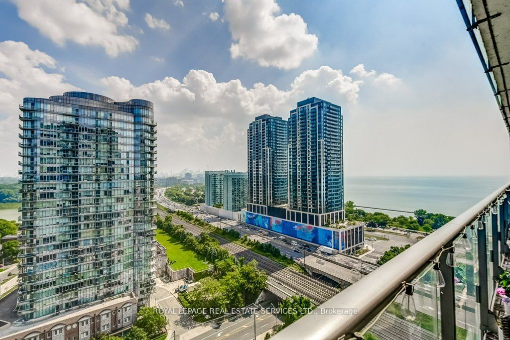 103 The Queensway, unit 1915 for sale