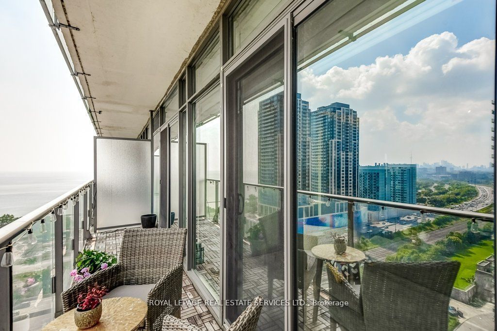 103 The Queensway, unit 1915 for sale