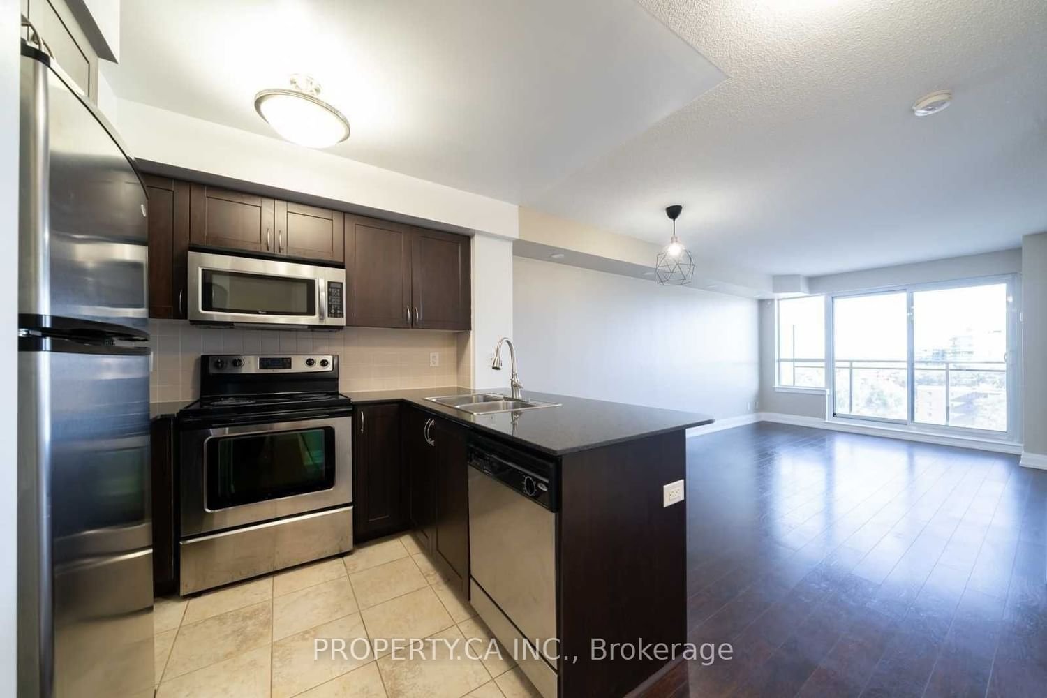 1060 Sheppard Ave W, unit 609 for rent - image #2