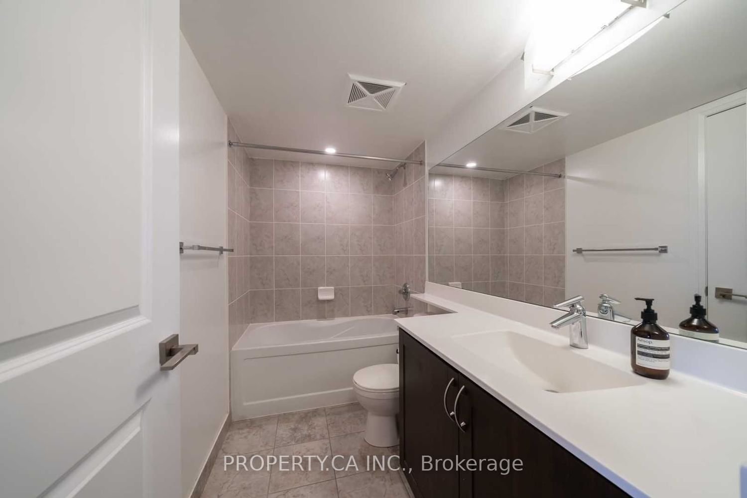 1060 Sheppard Ave W, unit 609 for rent - image #7