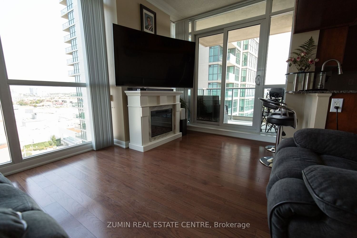 215 Sherway Gardens Rd, unit 1510 for sale - image #6