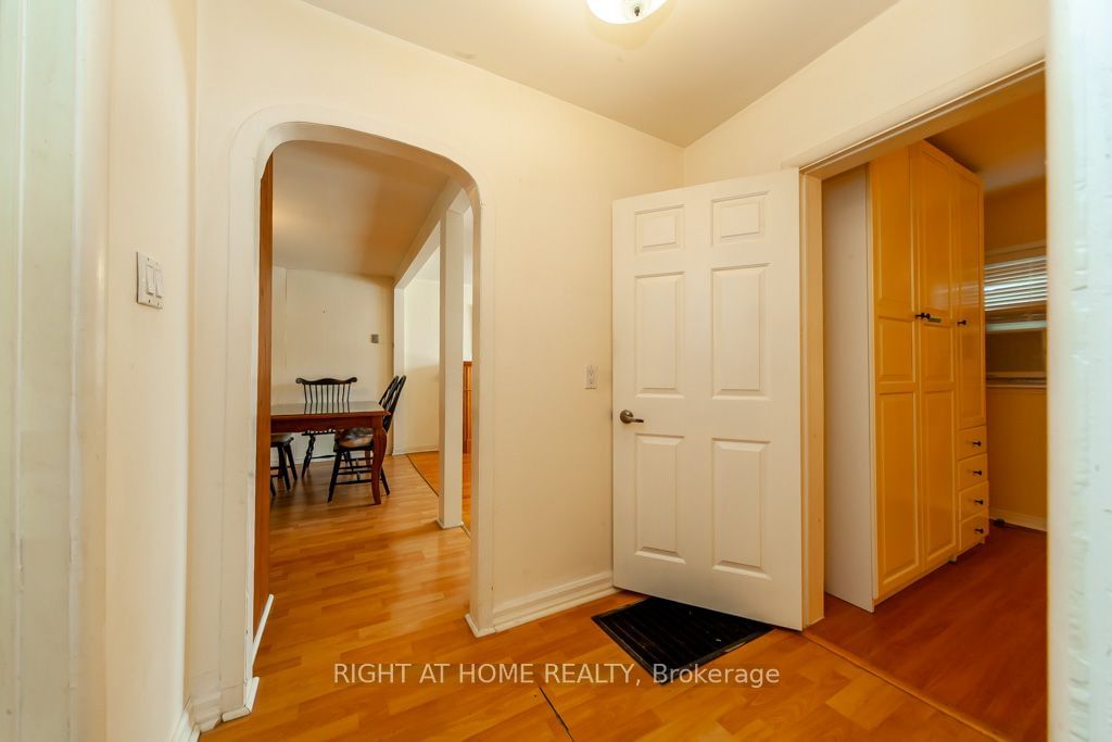 947 Tenth St for sale  - image #14