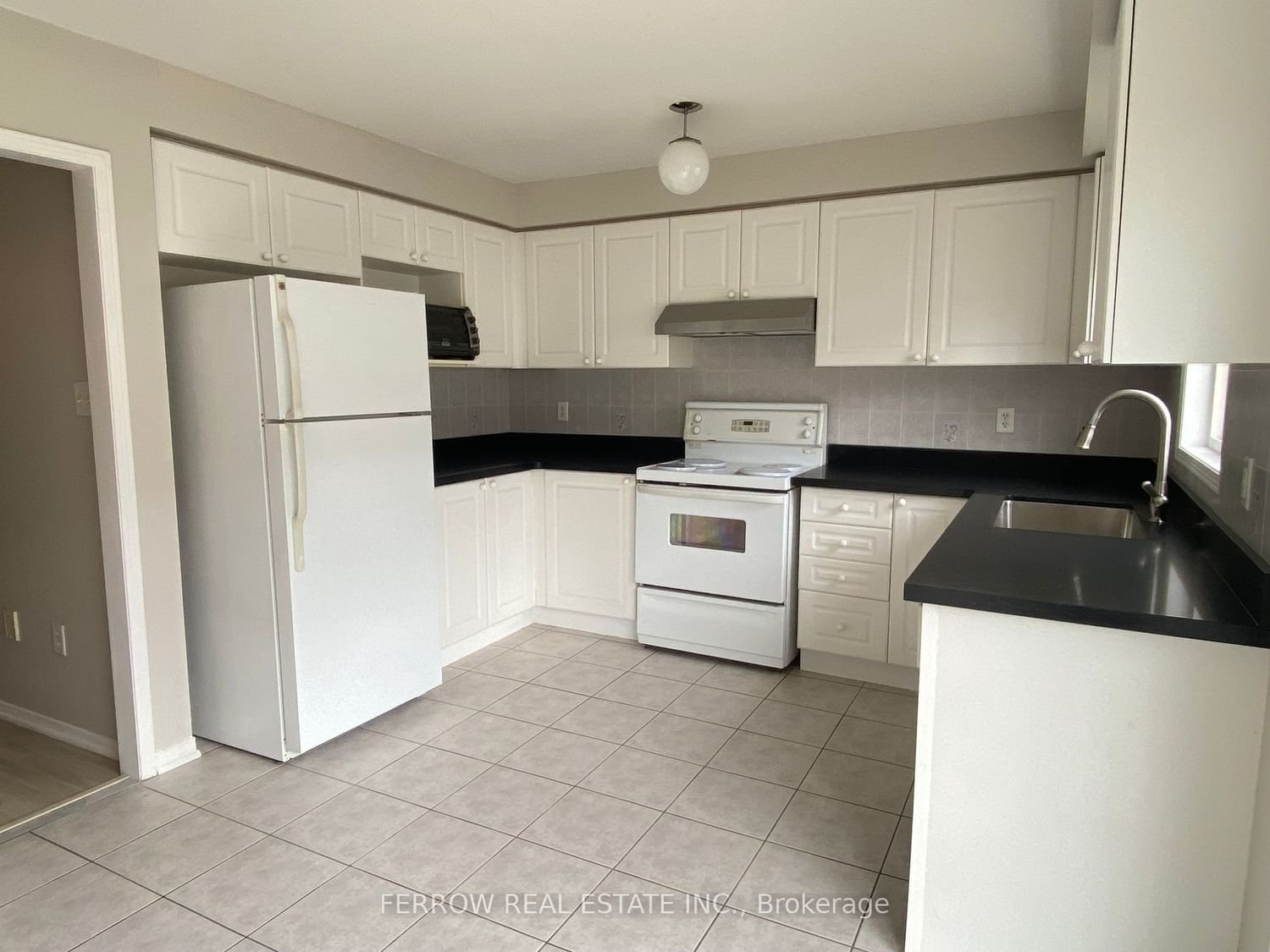 4950 Albina Way, unit 173 for rent - image #10