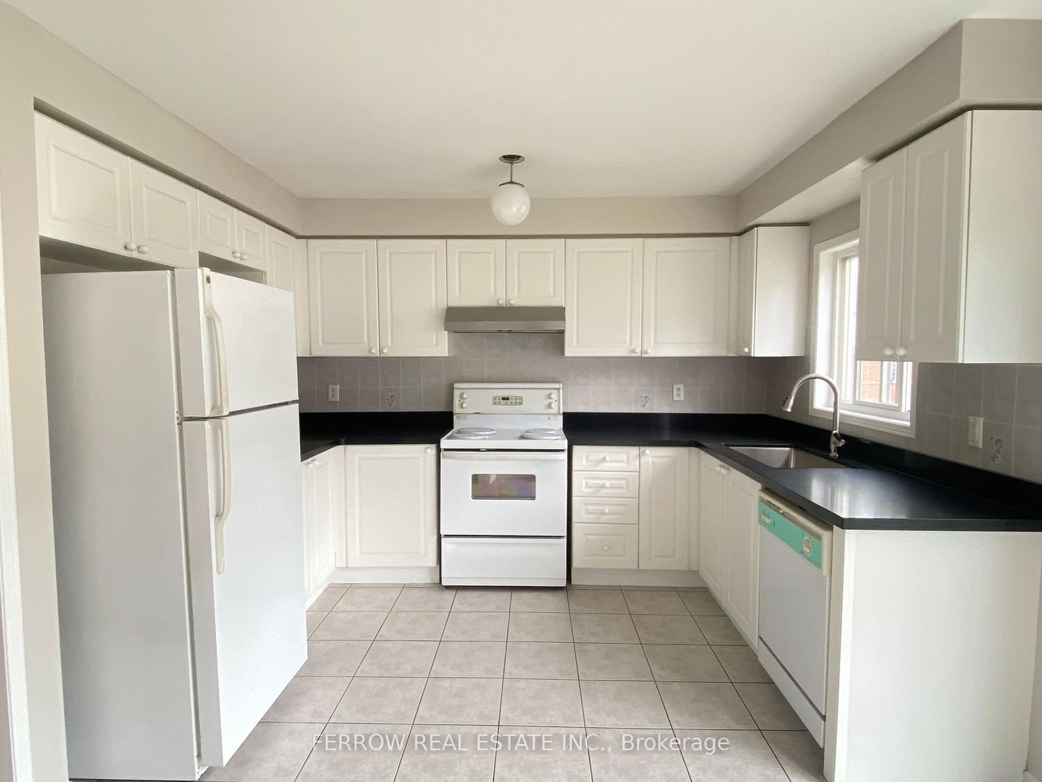4950 Albina Way, unit 173 for rent - image #12
