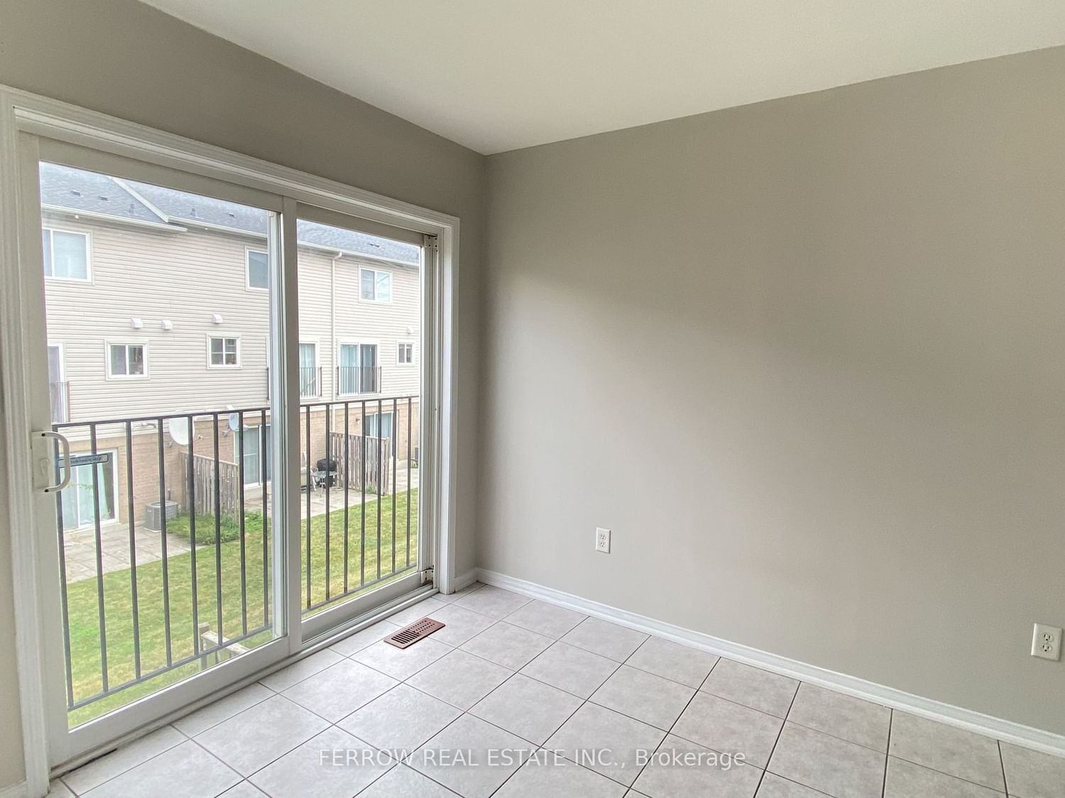 4950 Albina Way, unit 173 for rent - image #17