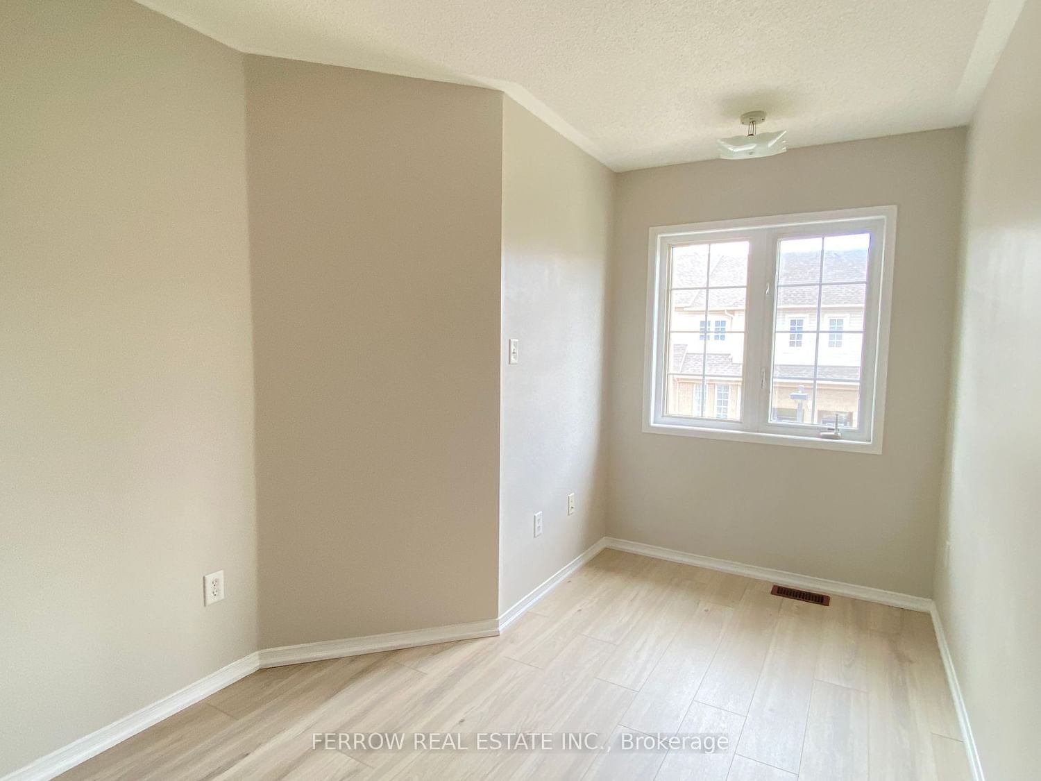 4950 Albina Way, unit 173 for rent - image #21