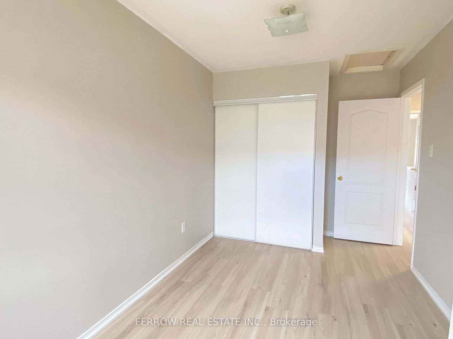 4950 Albina Way, unit 173 for rent - image #25