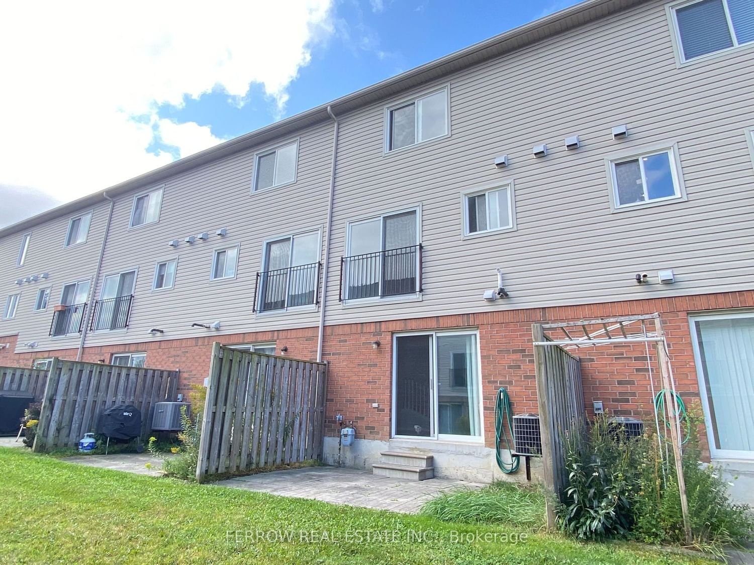 4950 Albina Way, unit 173 for rent - image #39