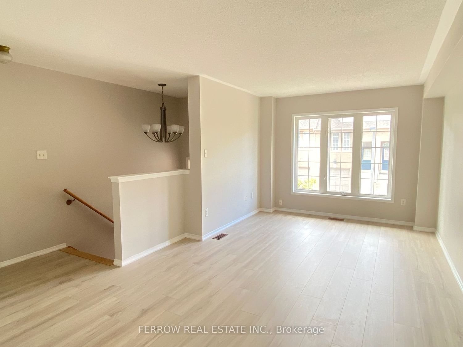 4950 Albina Way, unit 173 for rent - image #5