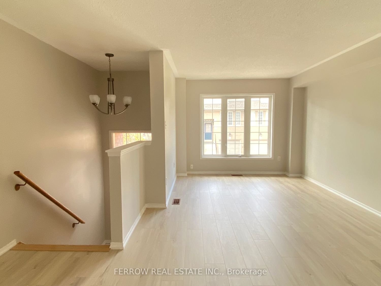 4950 Albina Way, unit 173 for rent - image #7