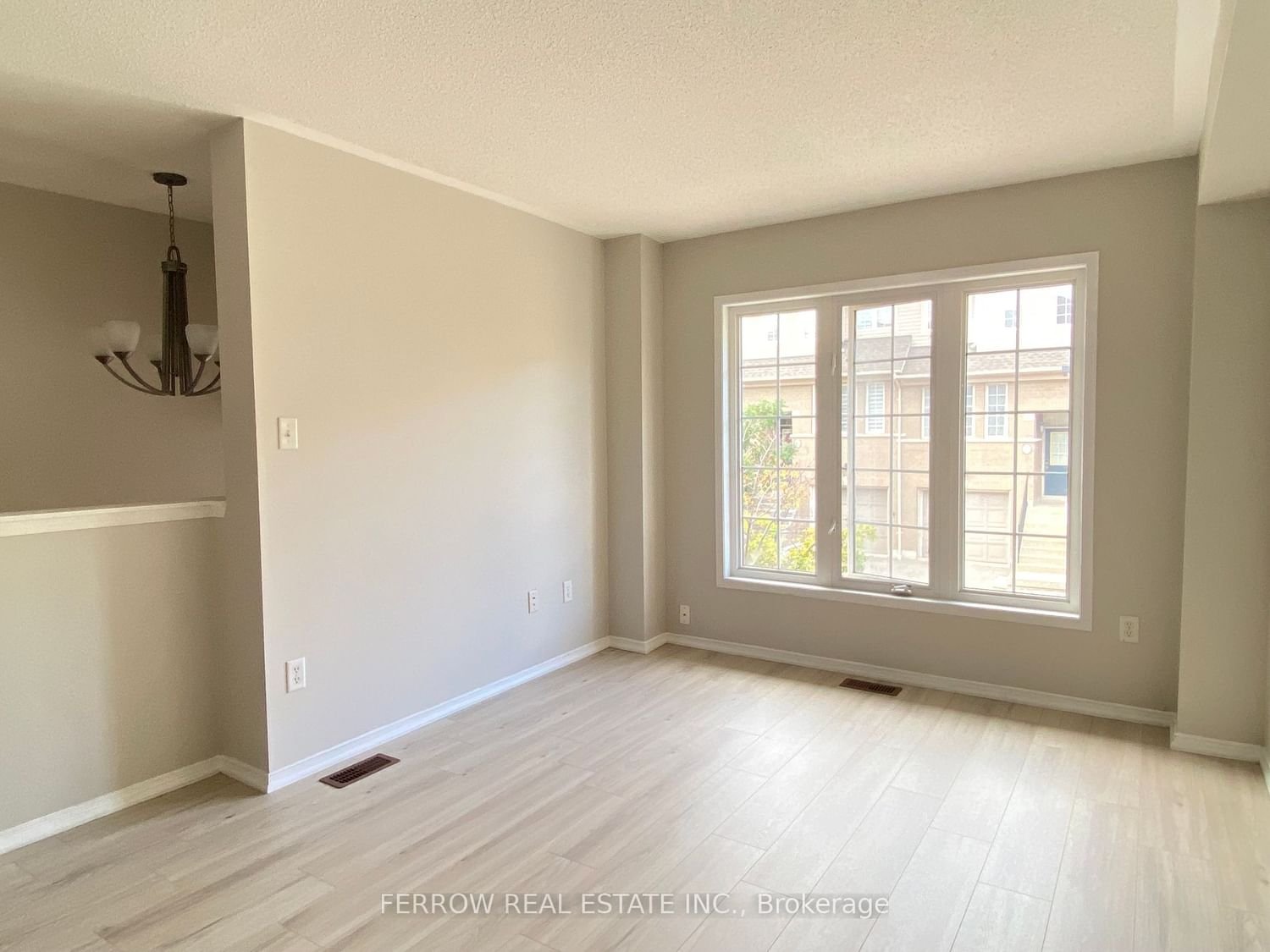4950 Albina Way, unit 173 for rent - image #8