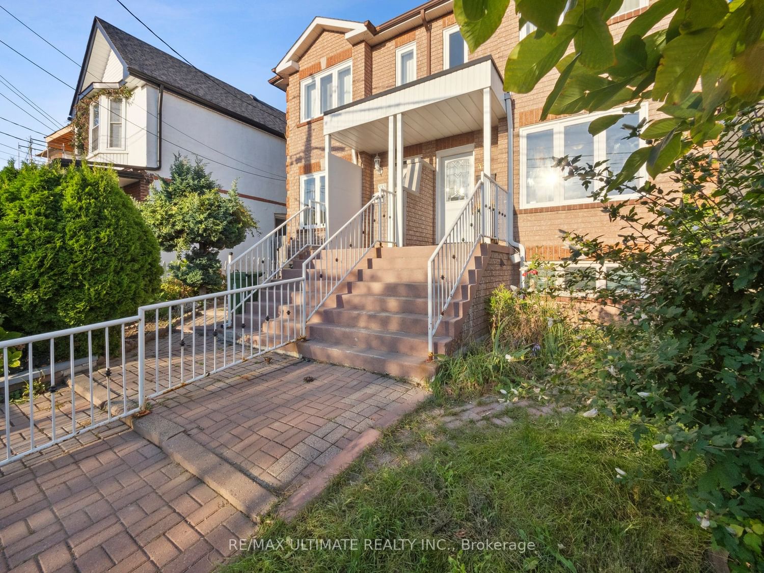 331 Boon Ave for sale in Caledonia - Fairbank - image #3