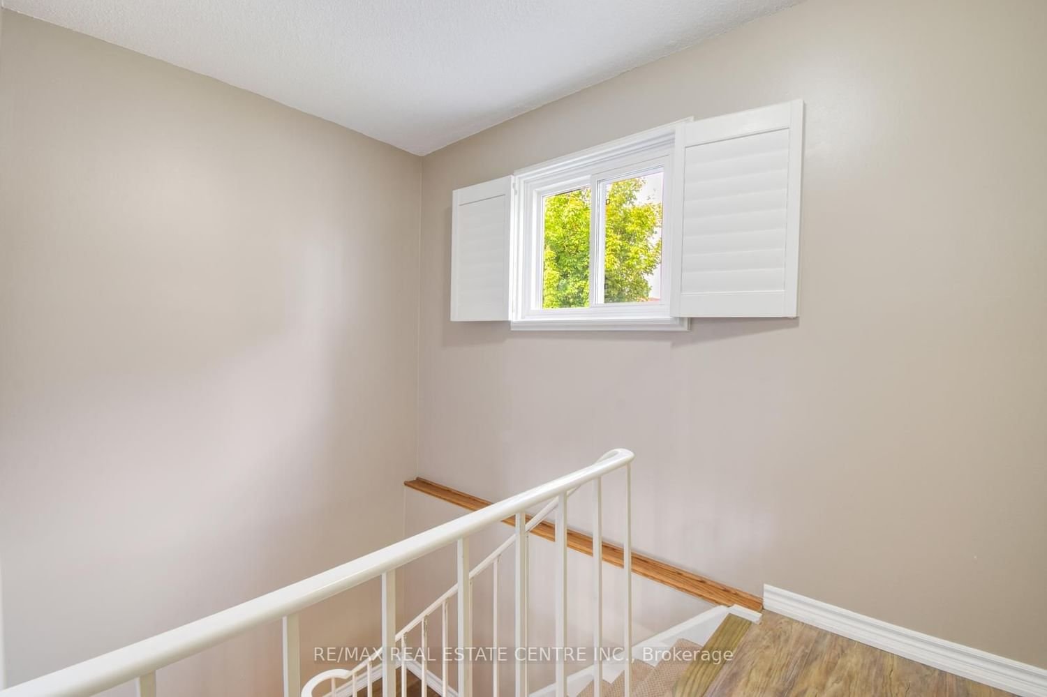 44 Sutter Ave W for sale  - image #31