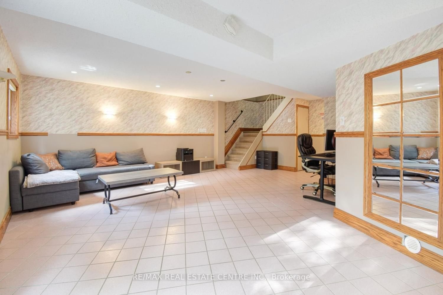 44 Sutter Ave W for sale  - image #34