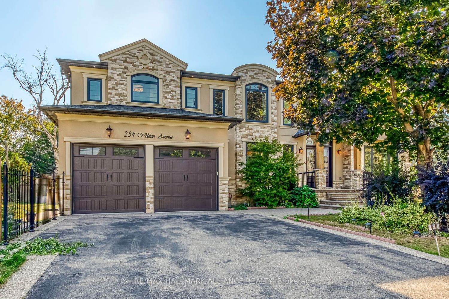 234 Weldon Ave for rent in Downtown Oakville - image #1