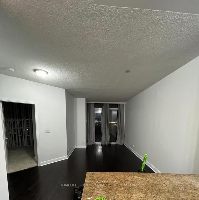 80 Absolute Ave, unit 3309 for rent - image #4