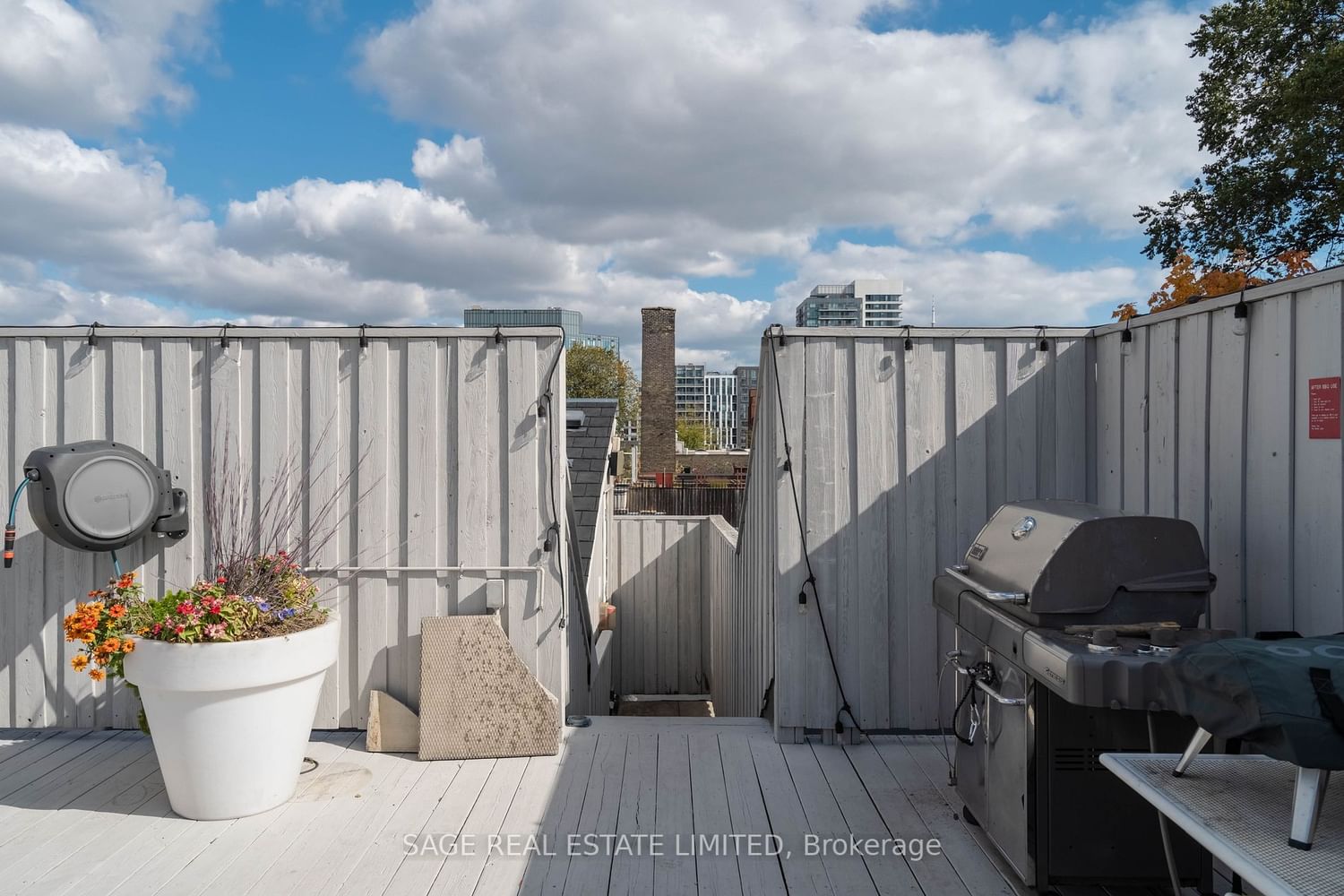 27 Brock Ave, unit 111 for sale - image #28