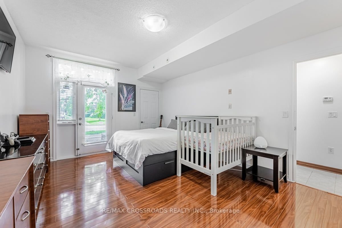 36 Gibson Ave, unit 24 for sale - image #5